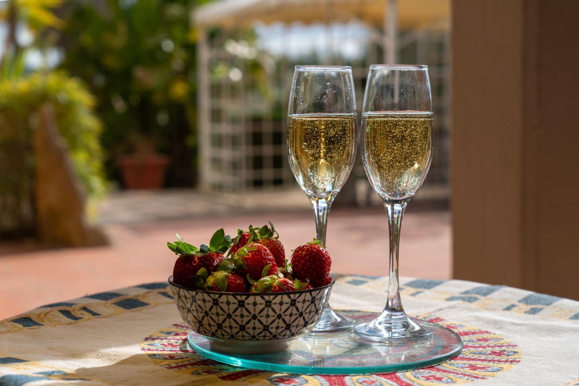 Donna Caterina House, Holiday Villa Pietraperzia Dış mekan fotoğraf