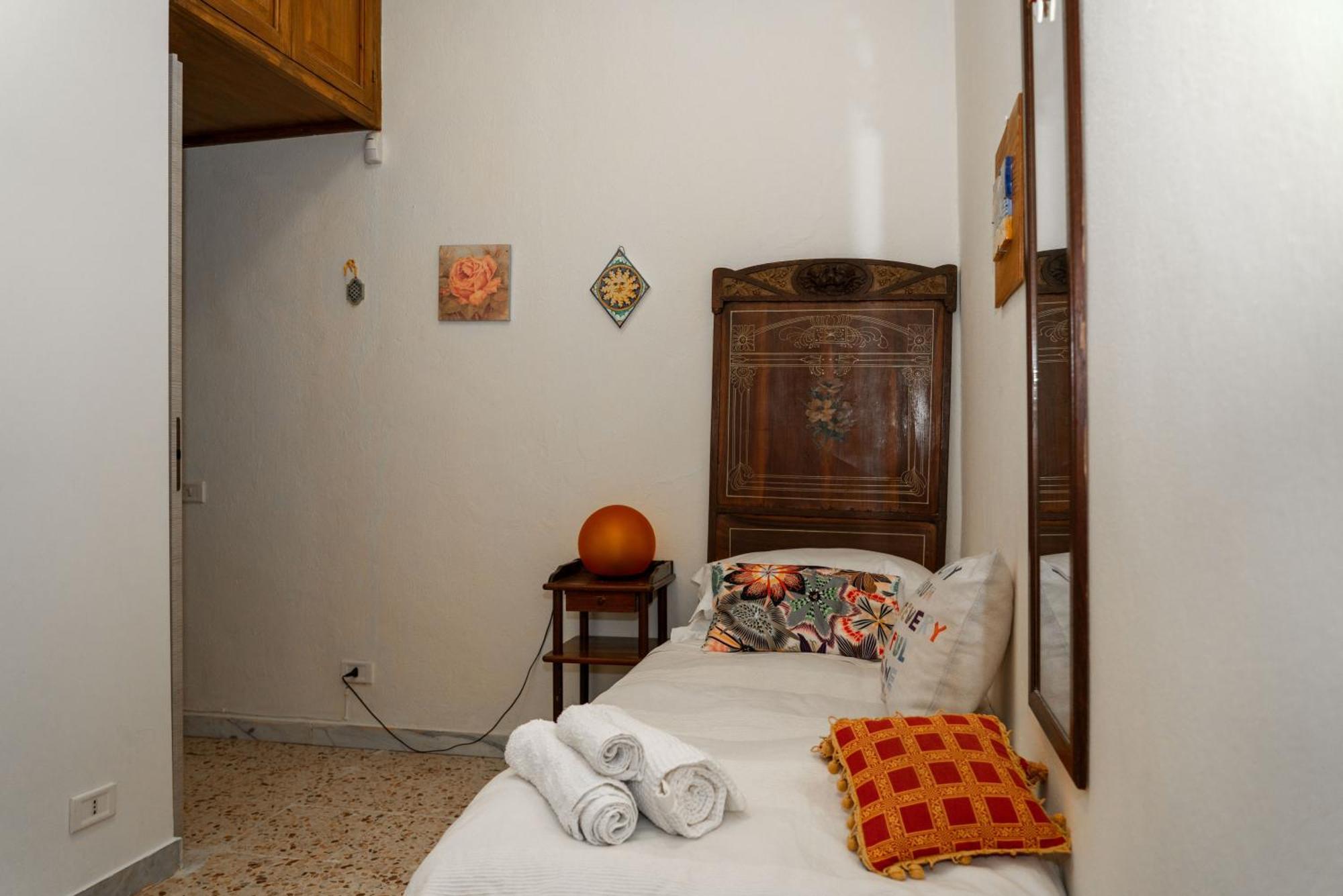 Donna Caterina House, Holiday Villa Pietraperzia Dış mekan fotoğraf