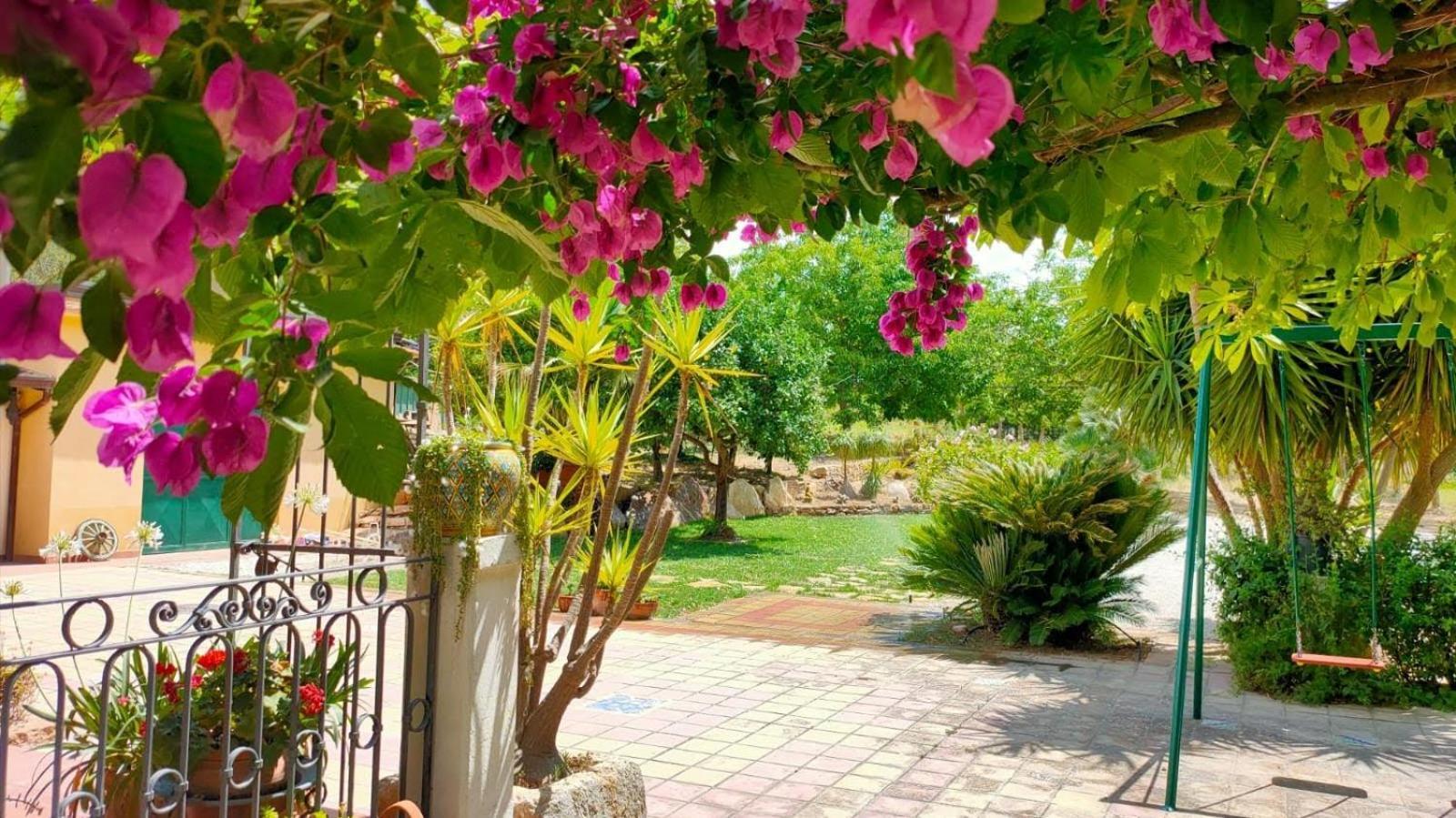 Donna Caterina House, Holiday Villa Pietraperzia Dış mekan fotoğraf